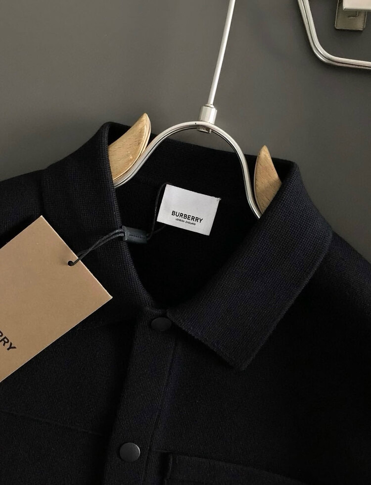Çıt çıtlı cepli hırka