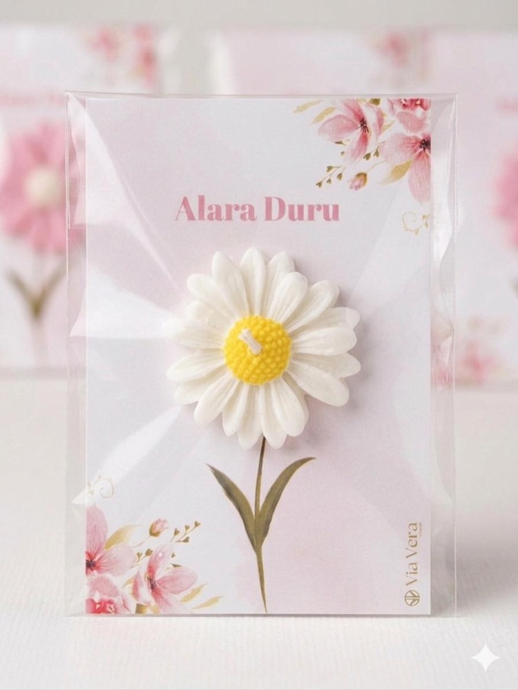 Inner Child Koleksiyonu / Yeni Başlangıçlar - Kokulu Papatya Soya Mum