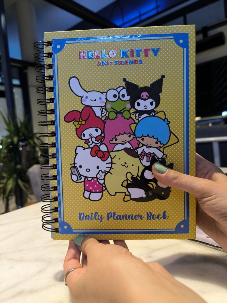 Hello Kitty Friends Daily Planner 