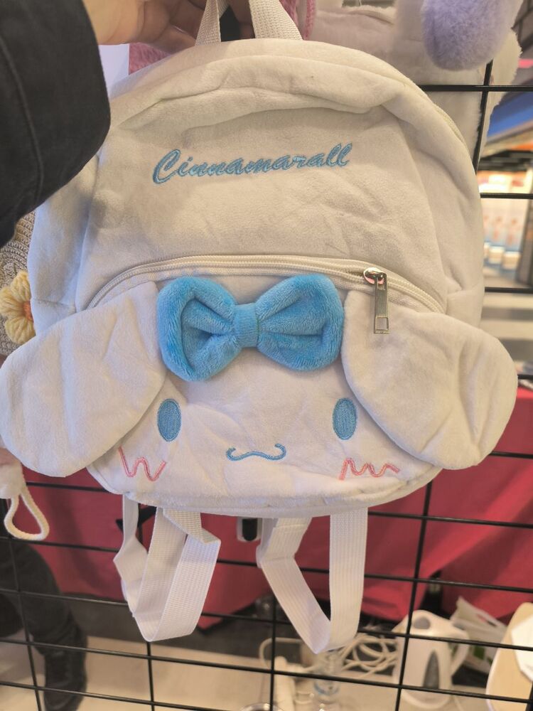 Sanrio sırt çantası 