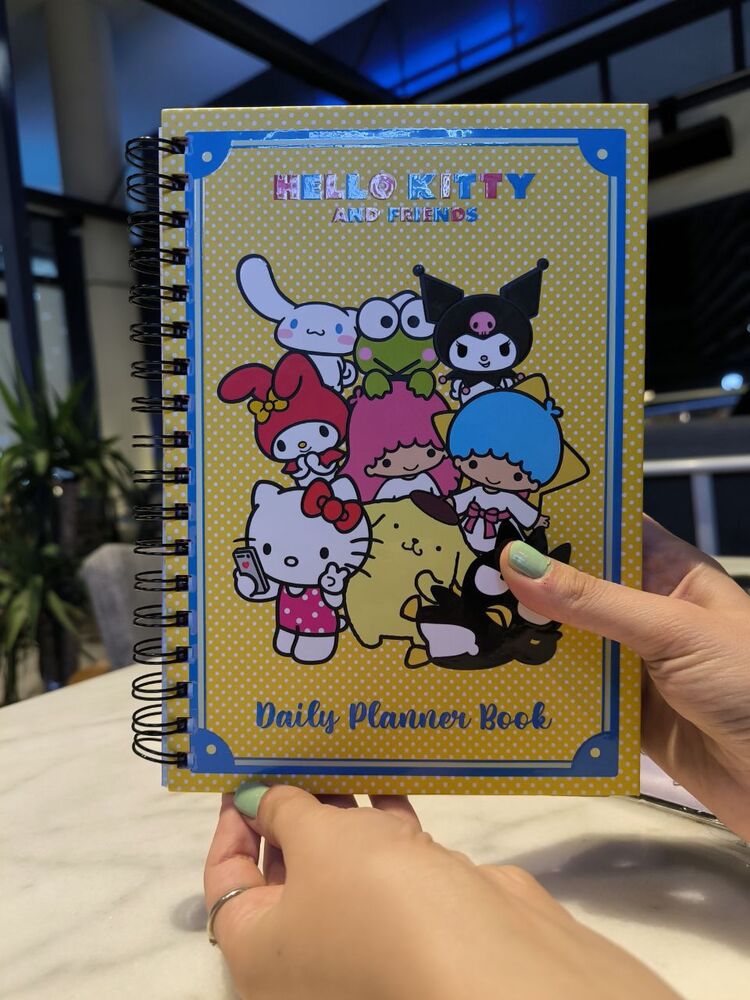 Hello Kitty Friends Daily Planner 