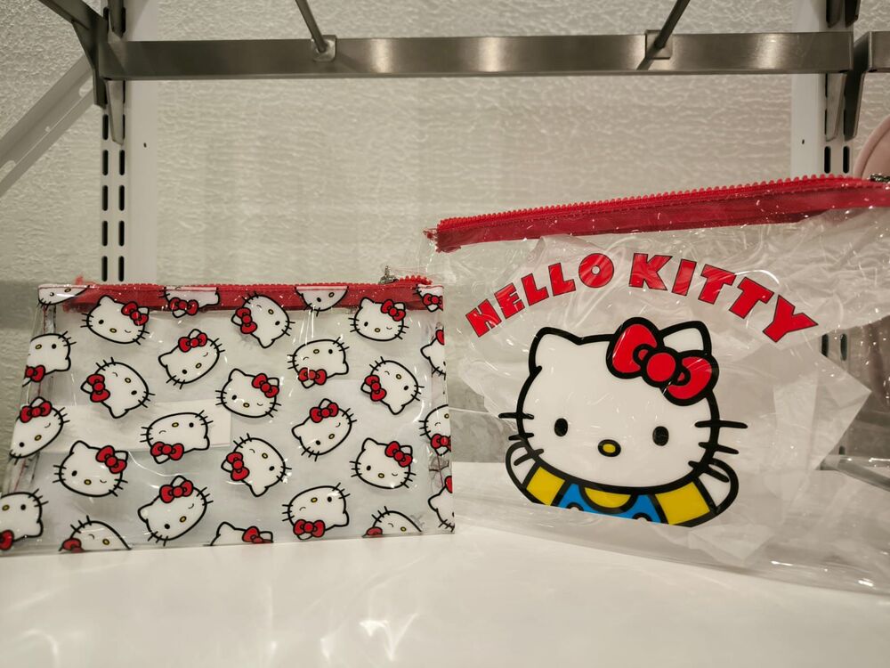 Hello Kitty makyaj çantası 