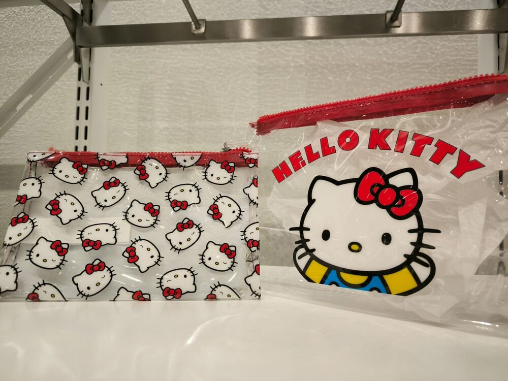 Hello Kitty makyaj çantası 