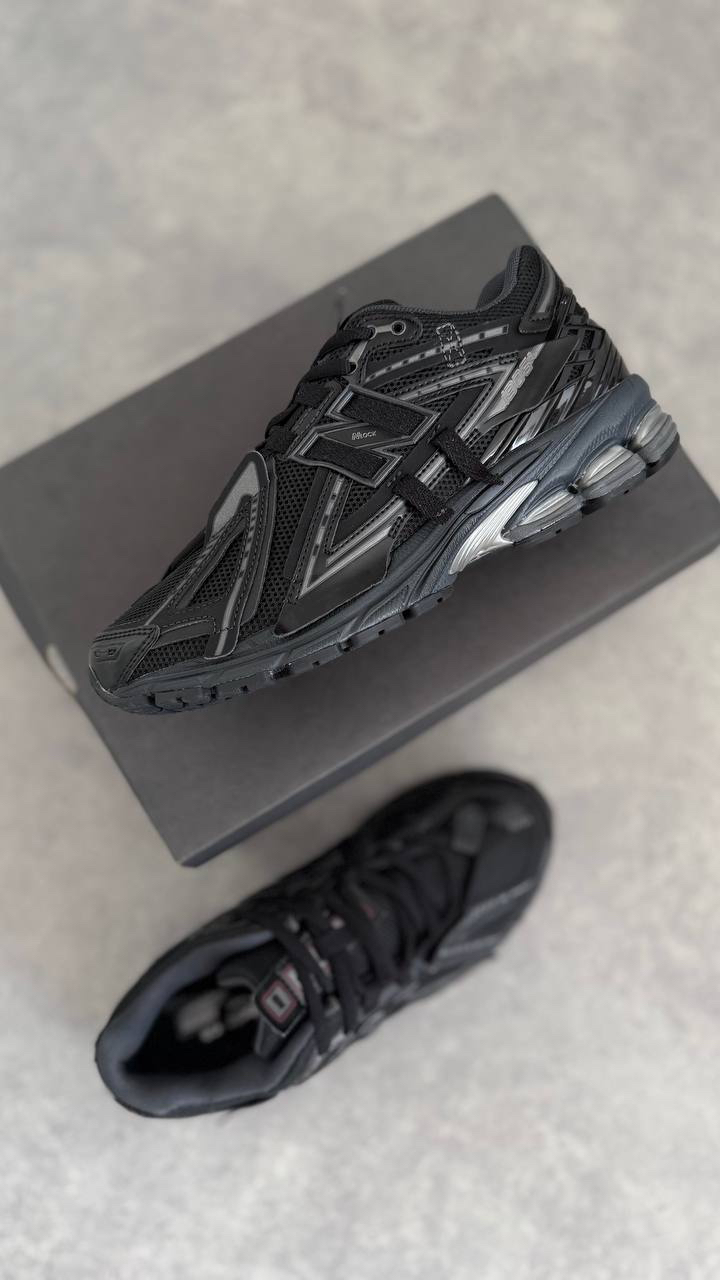 New Balance 1906A Black