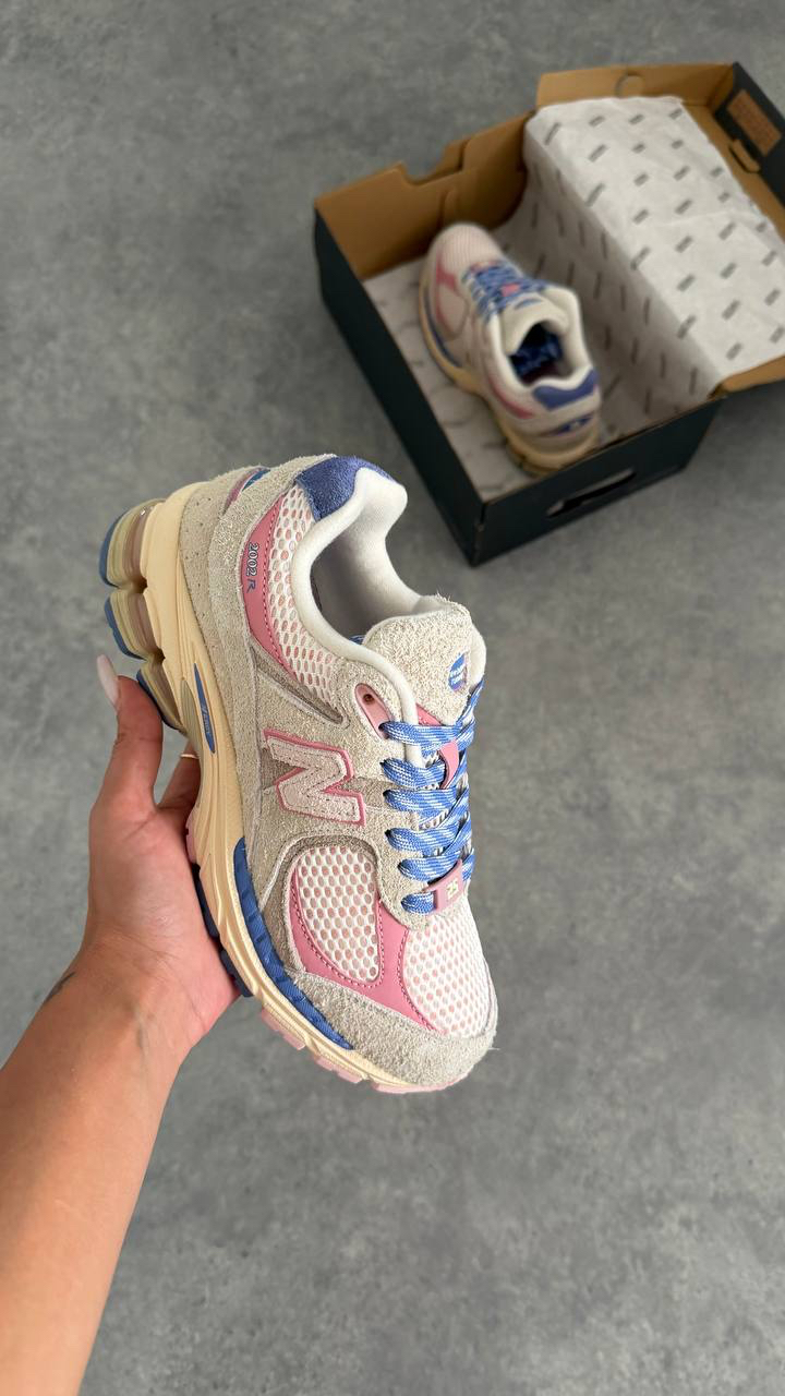 New Balance x Hype DC 2002R "Native Dynamics" 