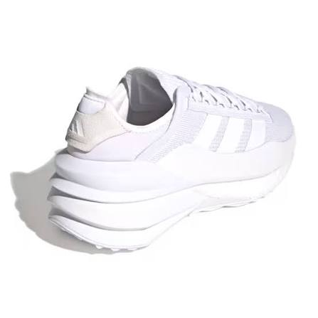 adidas Avryn_X Boost Kadın Beyaz Koşu Ayakkabısı