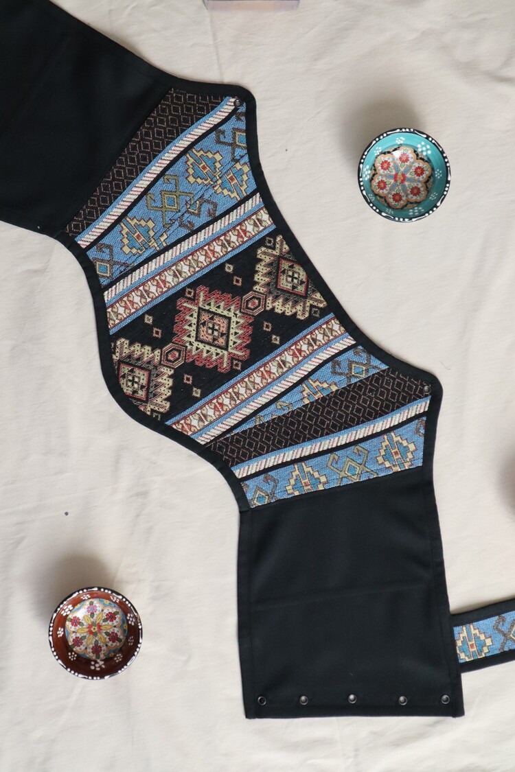 ETNİK KORSE