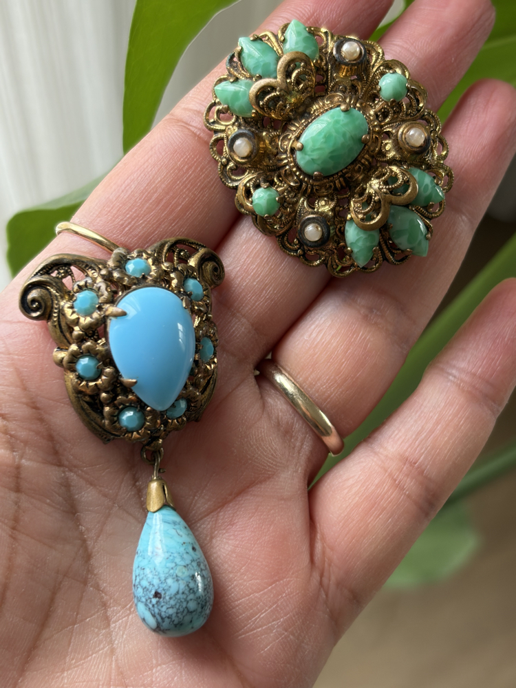 Filigre antique brooch 