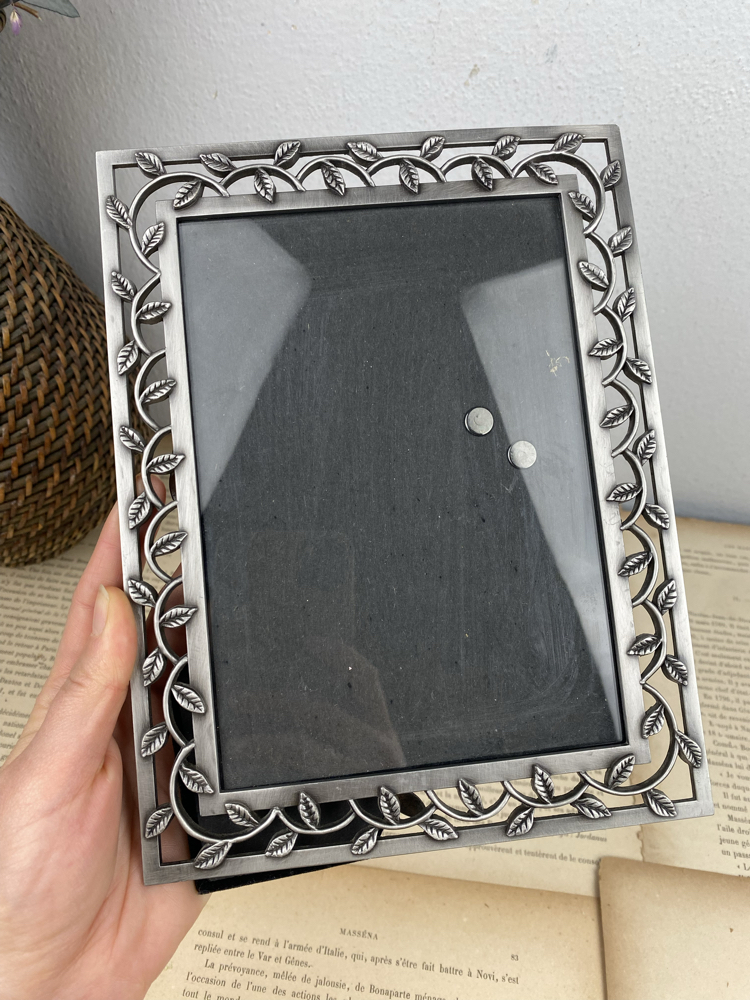 Vintage Metal Fotoğraf Çerçevesi 