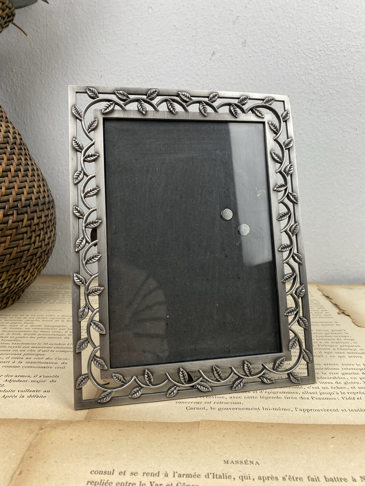 Vintage Metal Fotoğraf Çerçevesi 