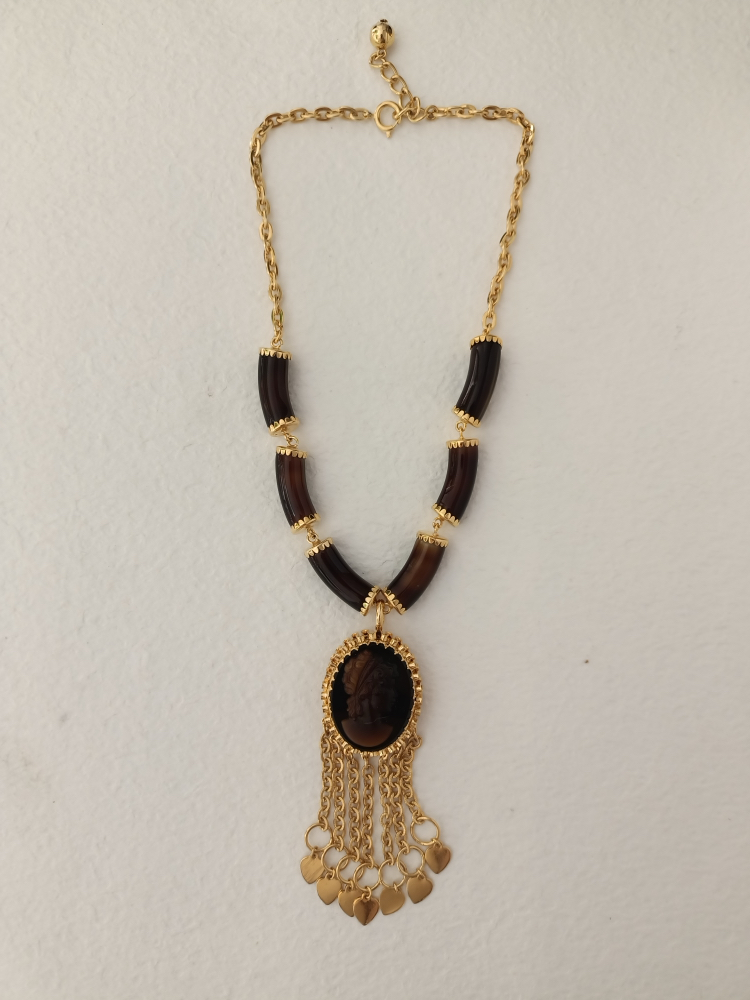 Vintage Tasli Kolye