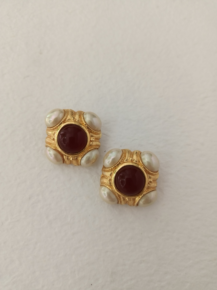 Vintage Incili Kupe