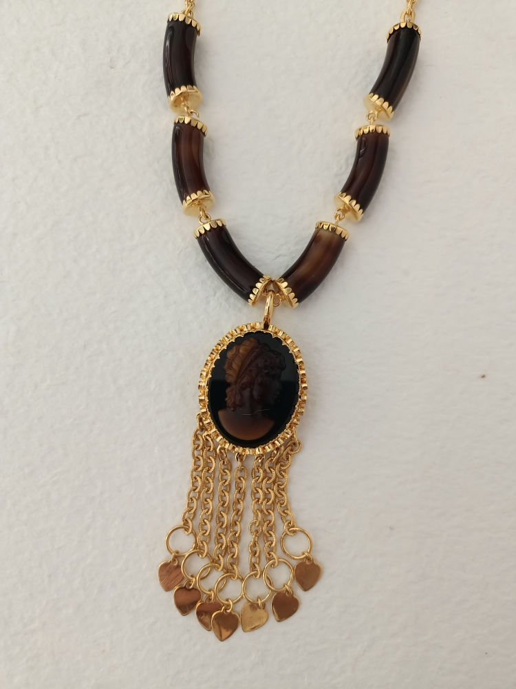 Vintage Tasli Kolye