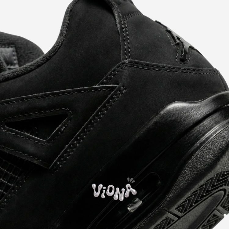 Nike Air Jordan 4 Retro Black Cat