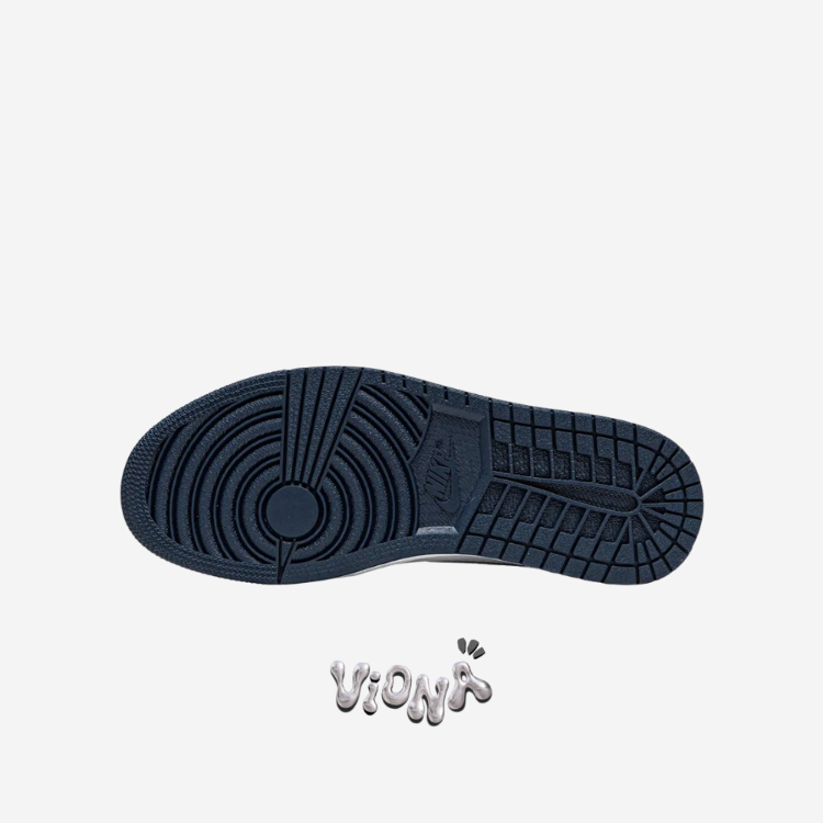 Nike Air Jordan 1 Mid Midnight Navy