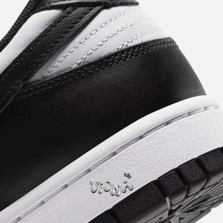 Nike Dunk Low Panda