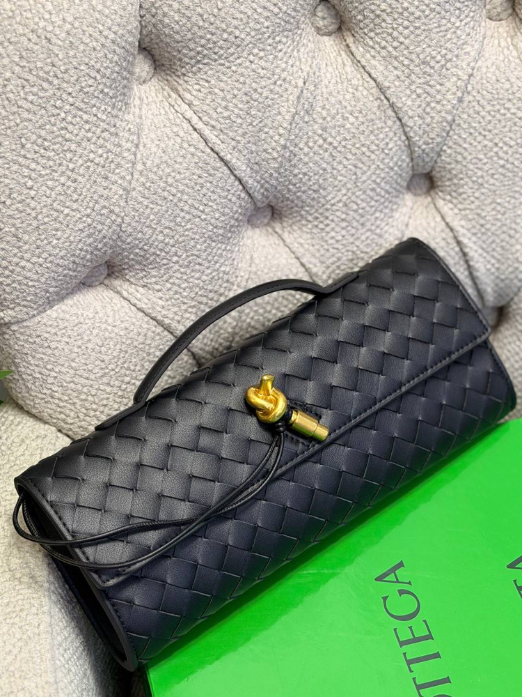 BOTTEGA new
