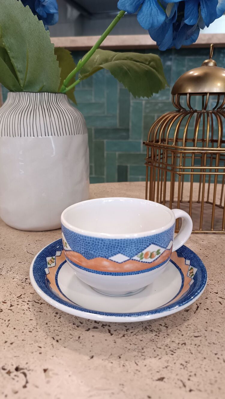 İngiliz Çay fincanı