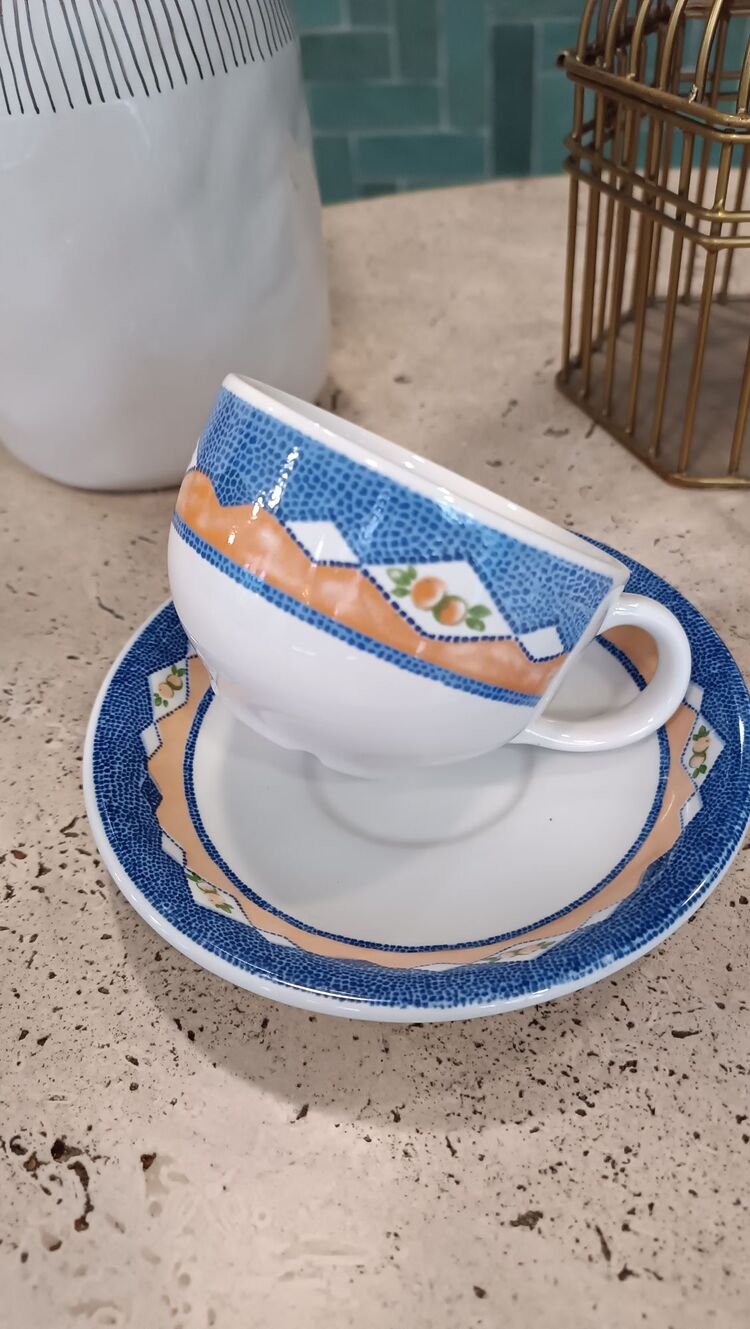 İngiliz Çay fincanı