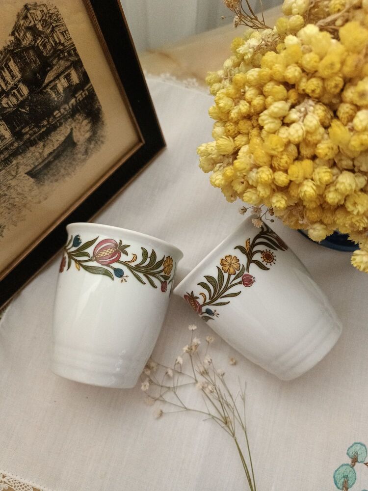 Lilien Austria mugs 