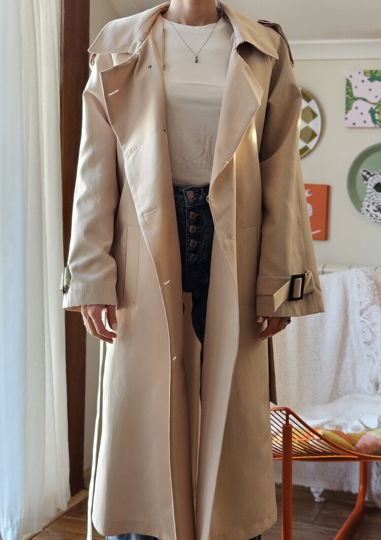 Kadın Oversize Uzun Düğmeli Kemer Detaylı Klasik Trençkot