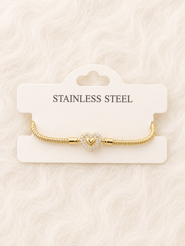 Çelik Zincir Gold Renk Zirkon Taşlı Kalp Charm Model Kadın Bileklik
