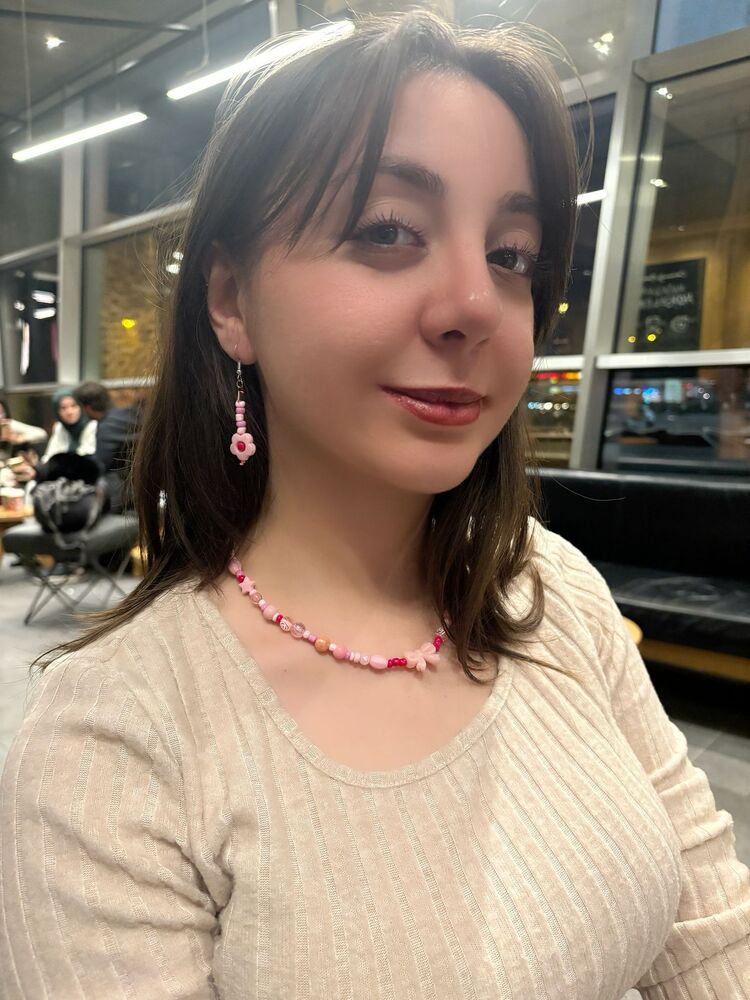 Pembe Çiçek Küpe