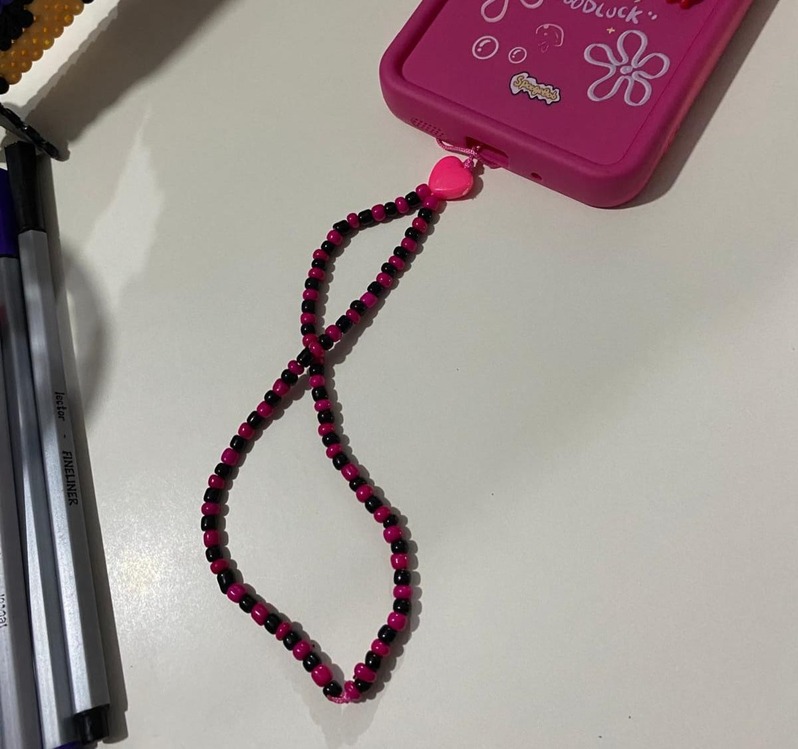 Monster High Draculaura Pembe-Siyah Telefon Charmı