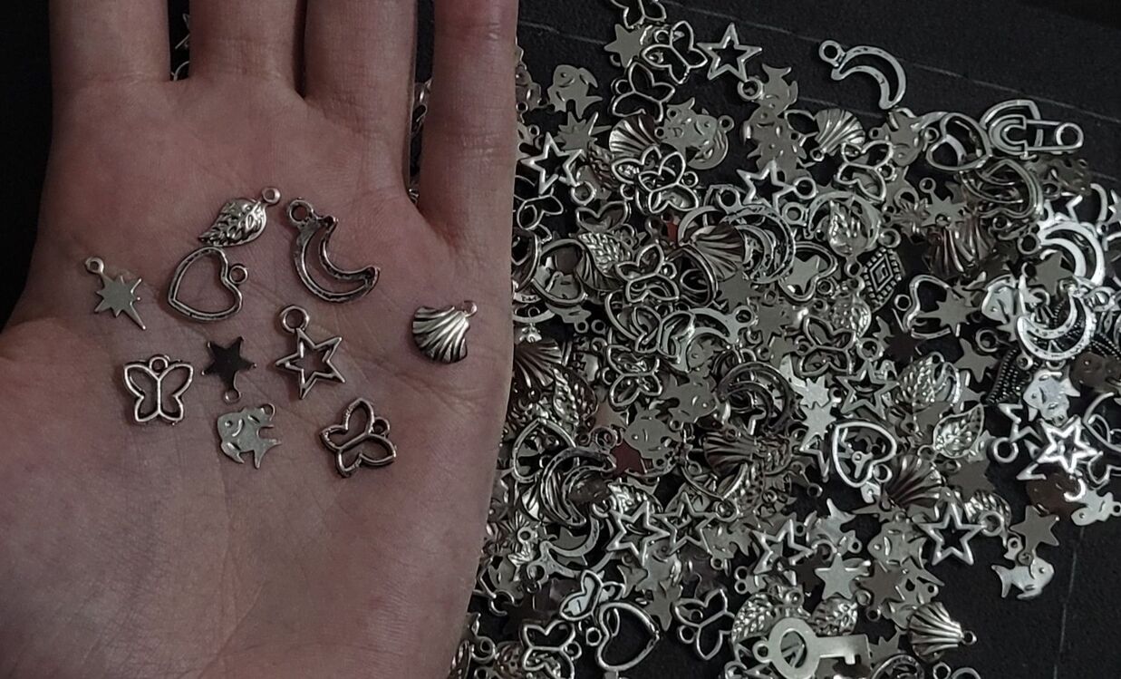 30 Adet Karışık Charm