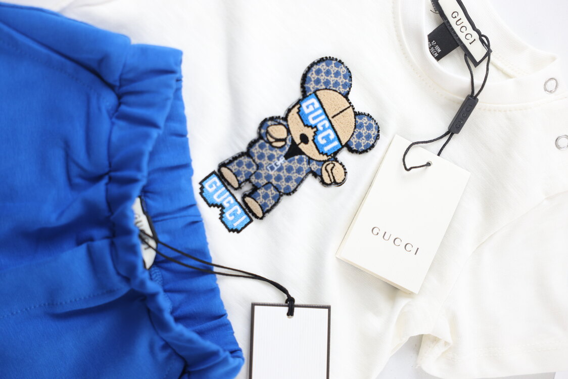 Gucci Takım