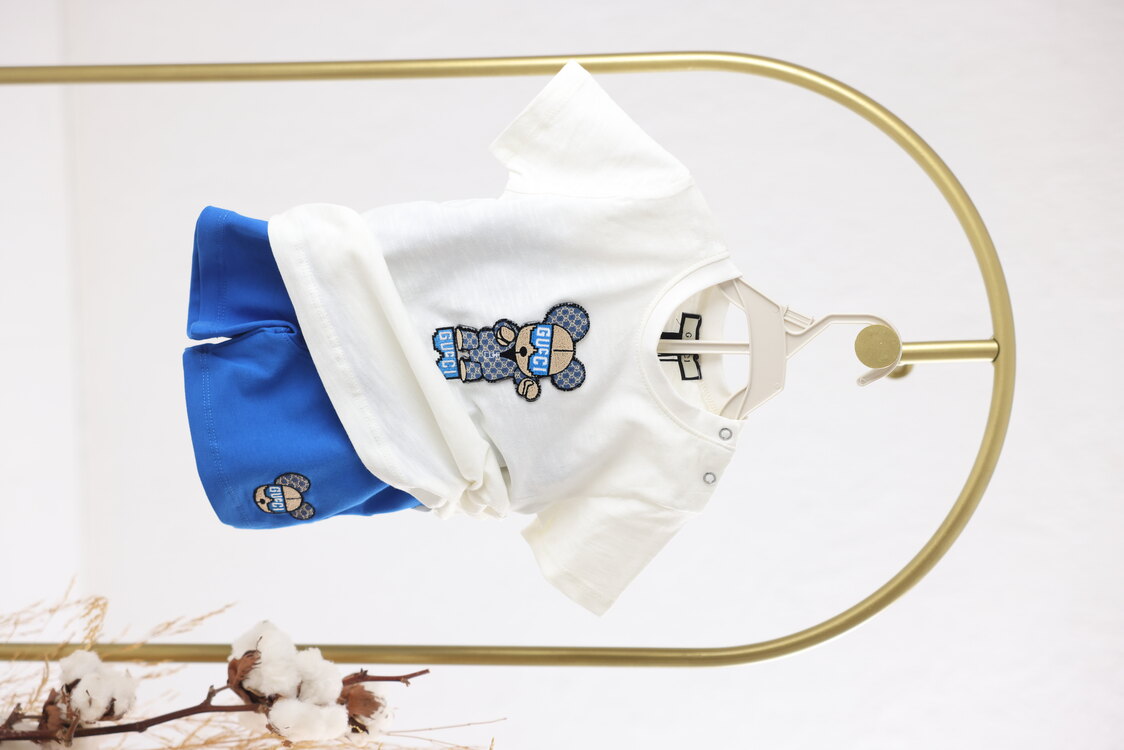 Gucci Takım