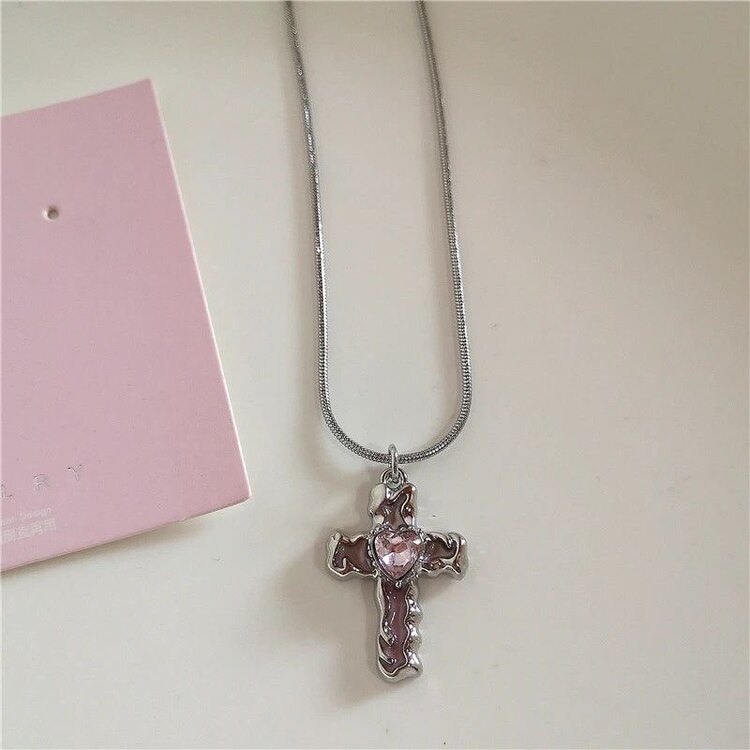 Pembe taşlı hac kolye