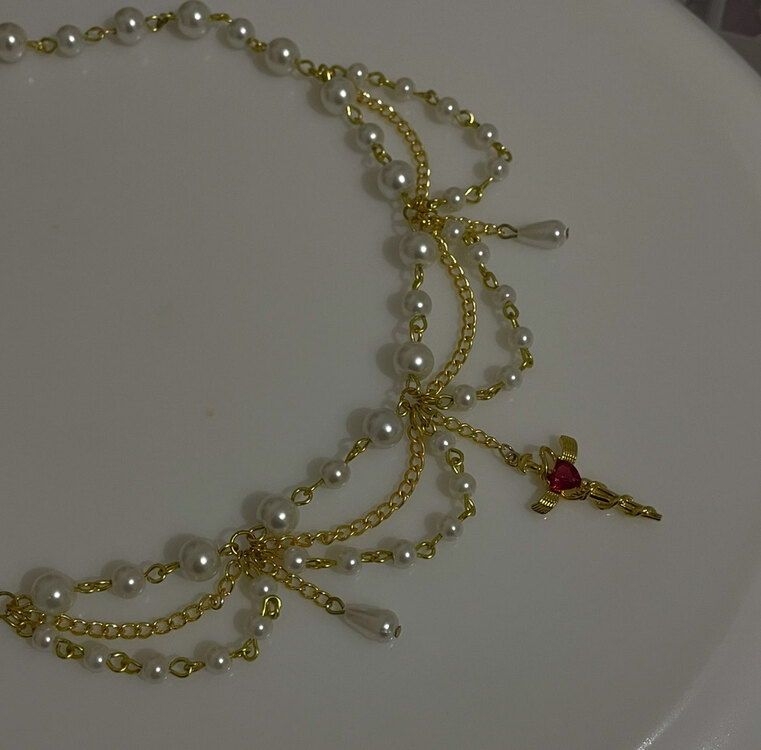 Gold kılıç inci kolye