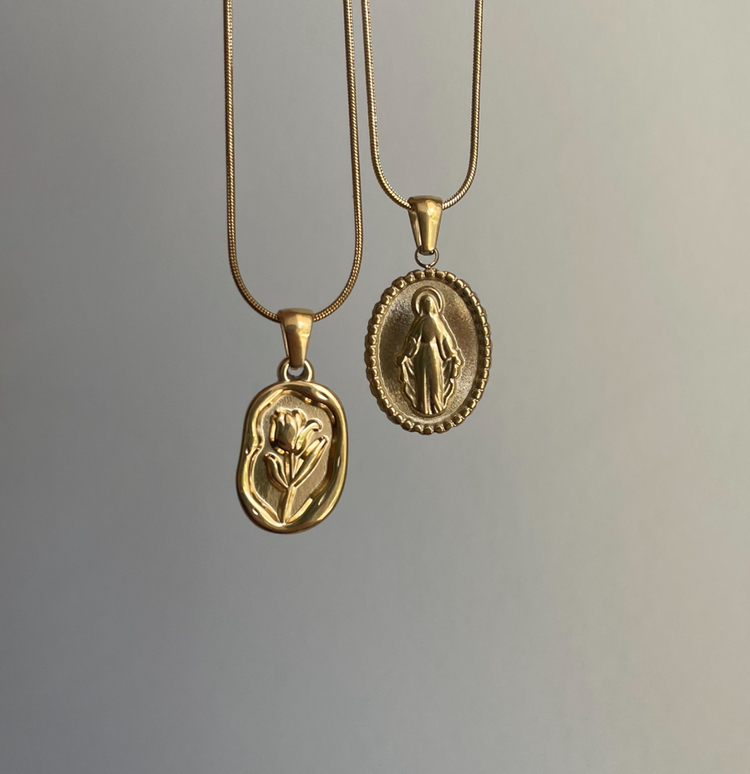 Gold çelik kolyeler