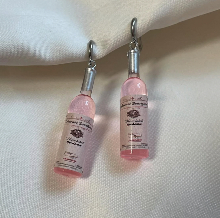 Pembe şarap küpe 