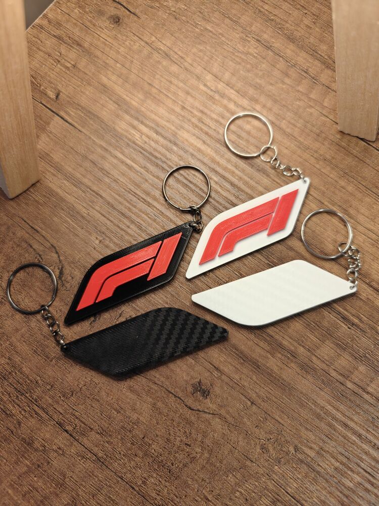 F1 - Karbon Fiber Logo Anahtarlık