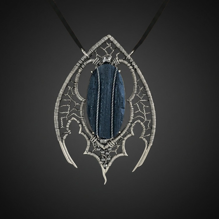 Black Stingray - Black Tourmaline