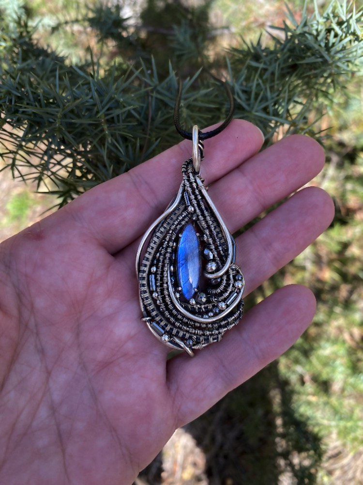 Echo of the Deep - Labradorite Pendant