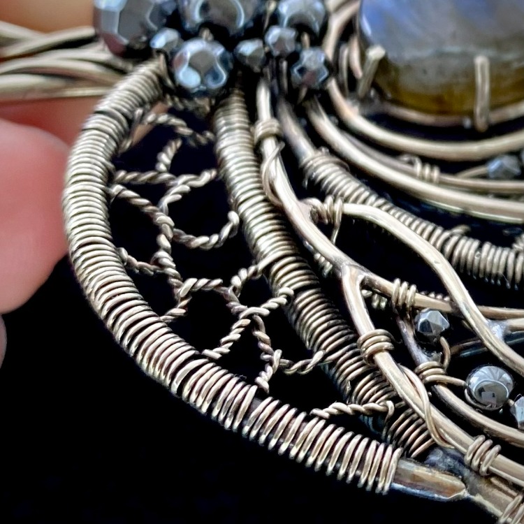 Orchid Pendant - Labradorite Pendant