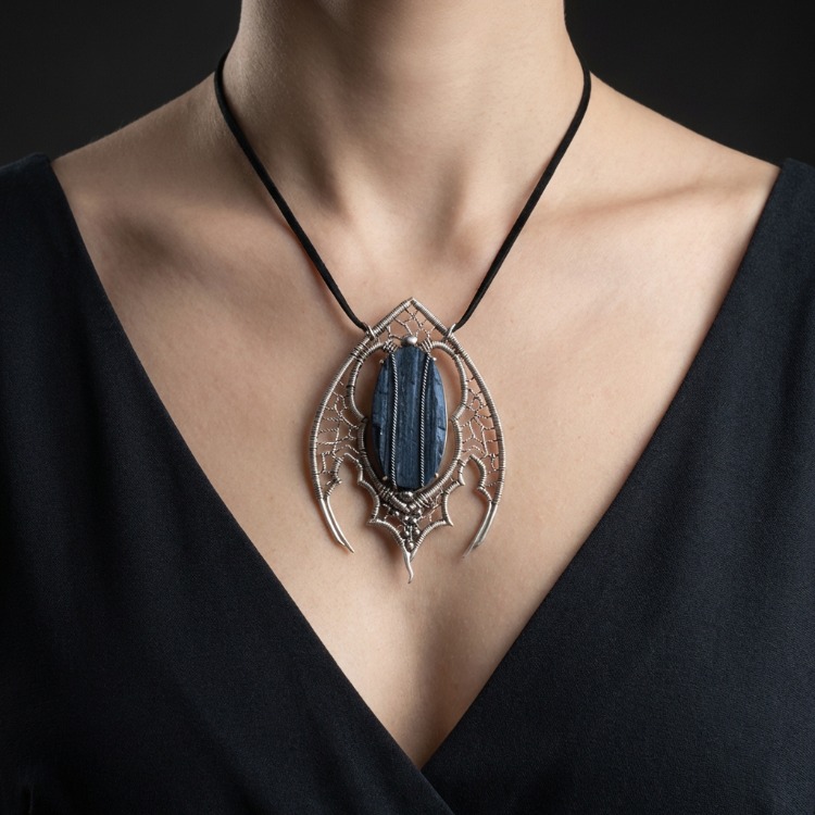 Black Stingray - Black Tourmaline