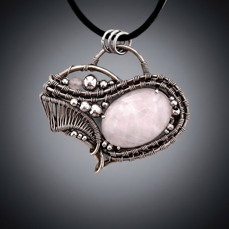 Heart of the New Path - Rose quartz Pendant