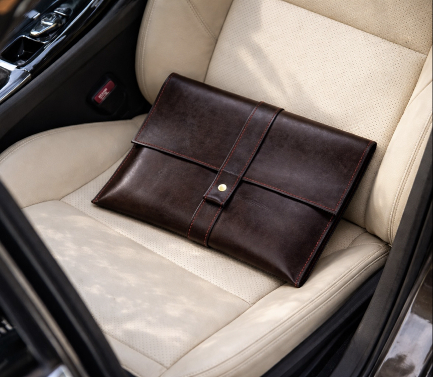 Kahve Deri / Kırmızı Dikiş Clutch 
