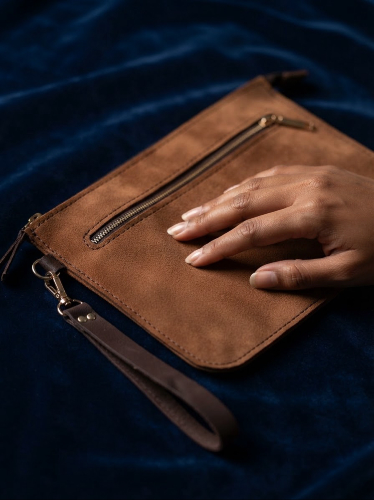 Ona clutch/ kahve