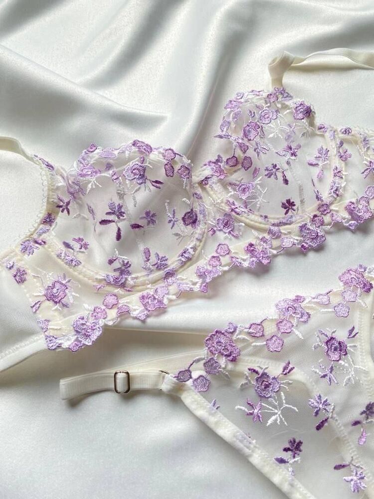 Lila Çiçekli Bralet Takım