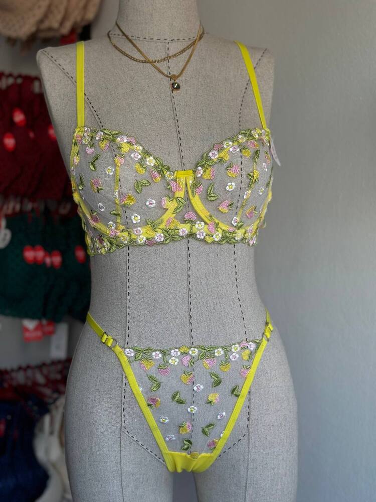 Sarı Bralet Takım