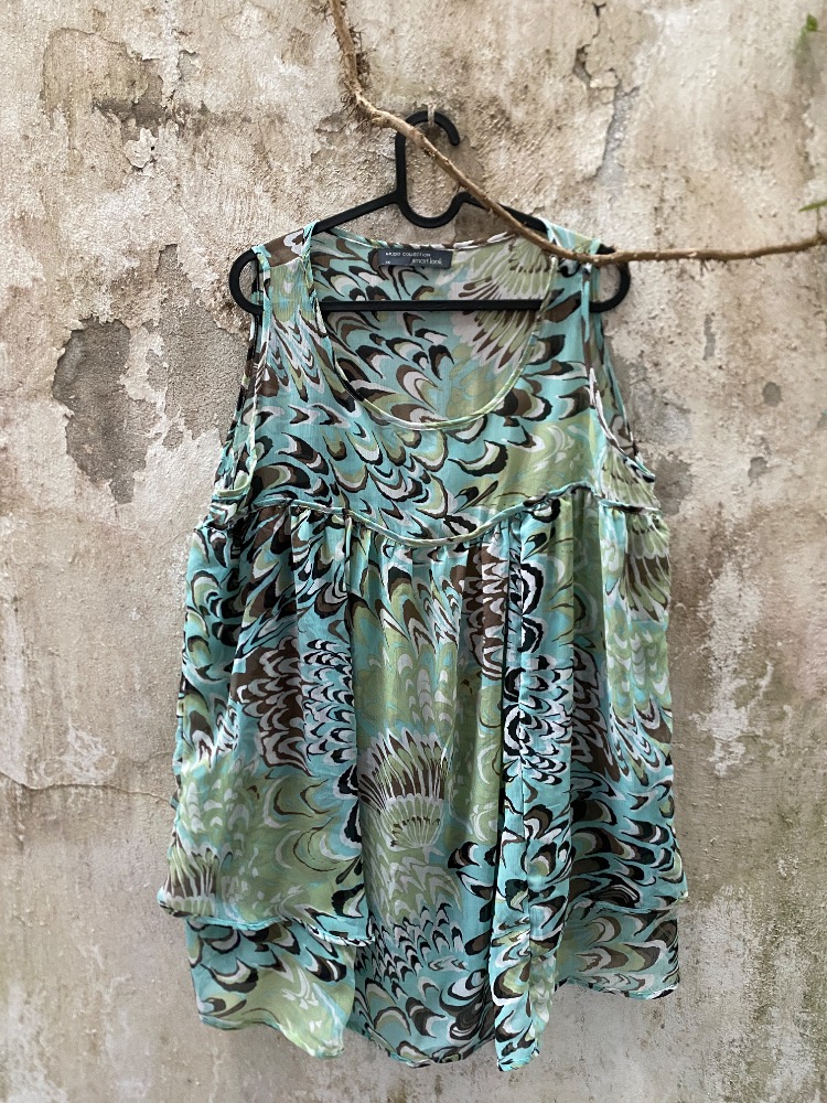 blouse dress