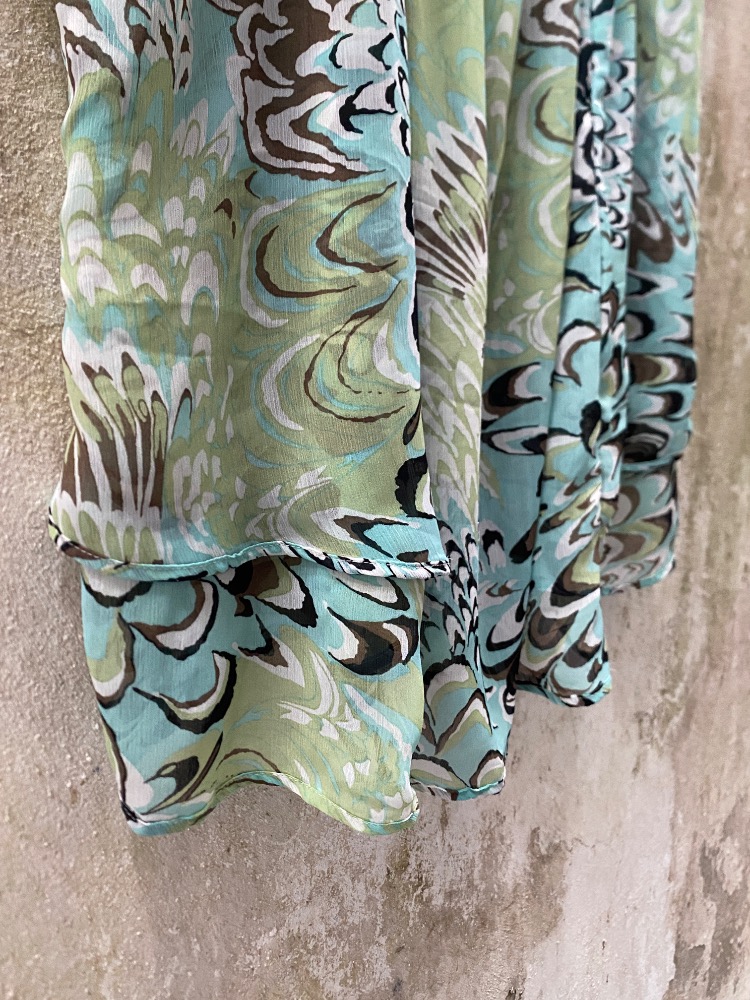 blouse dress