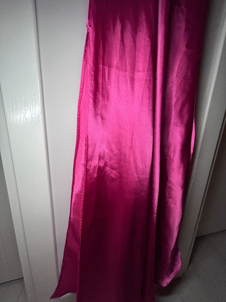 pembe maxi saten elbise