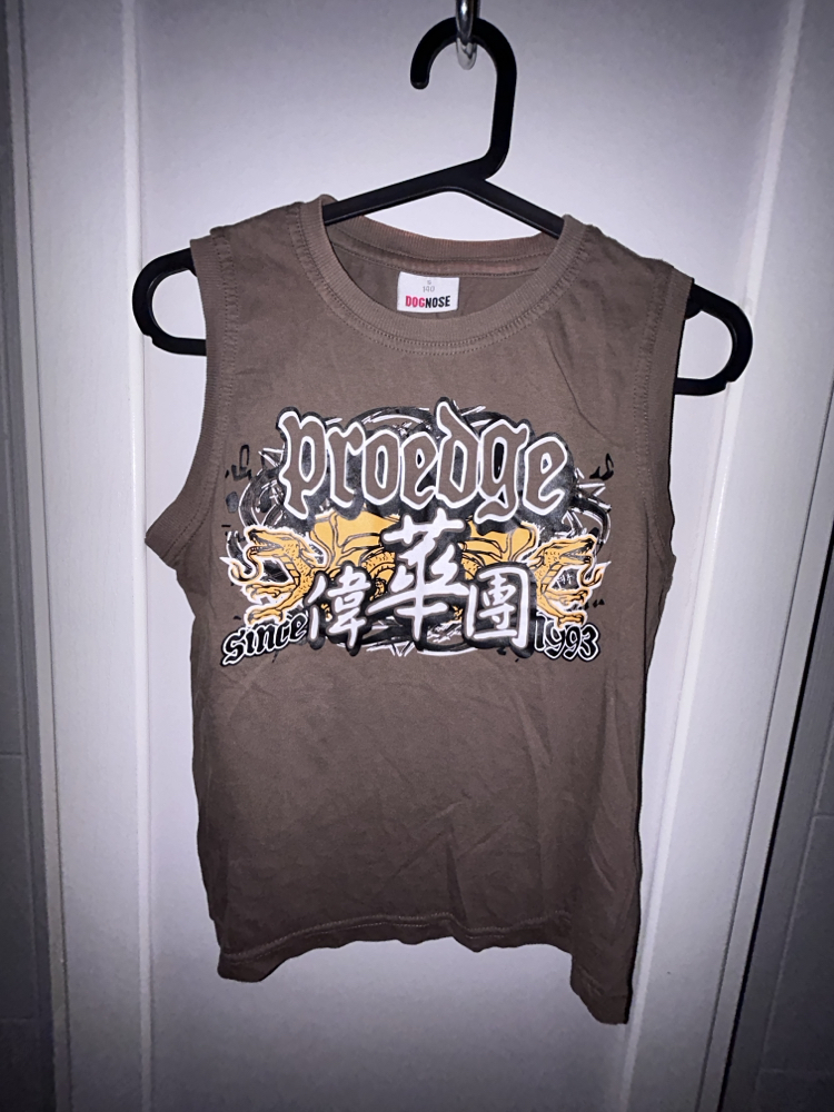 brown tank crop