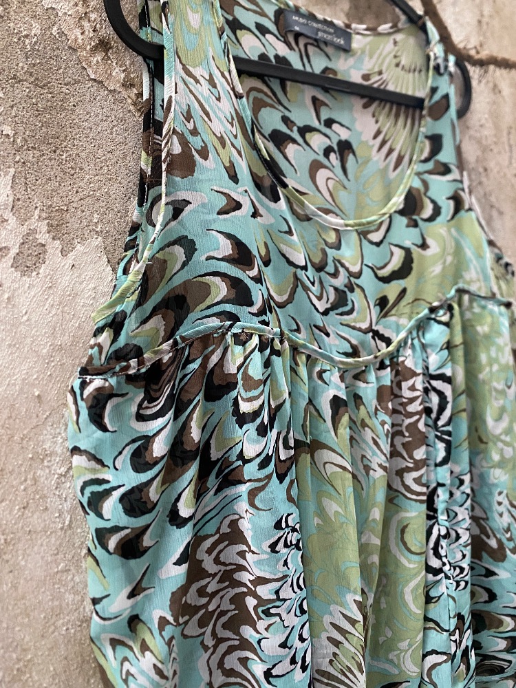 blouse dress